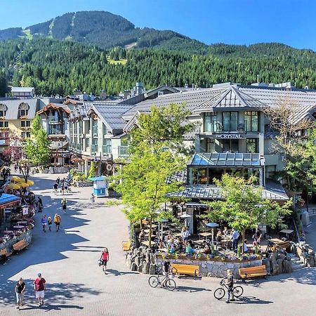 Snowbird Townhouses By Elevate Vacations Whistler Exteriör bild